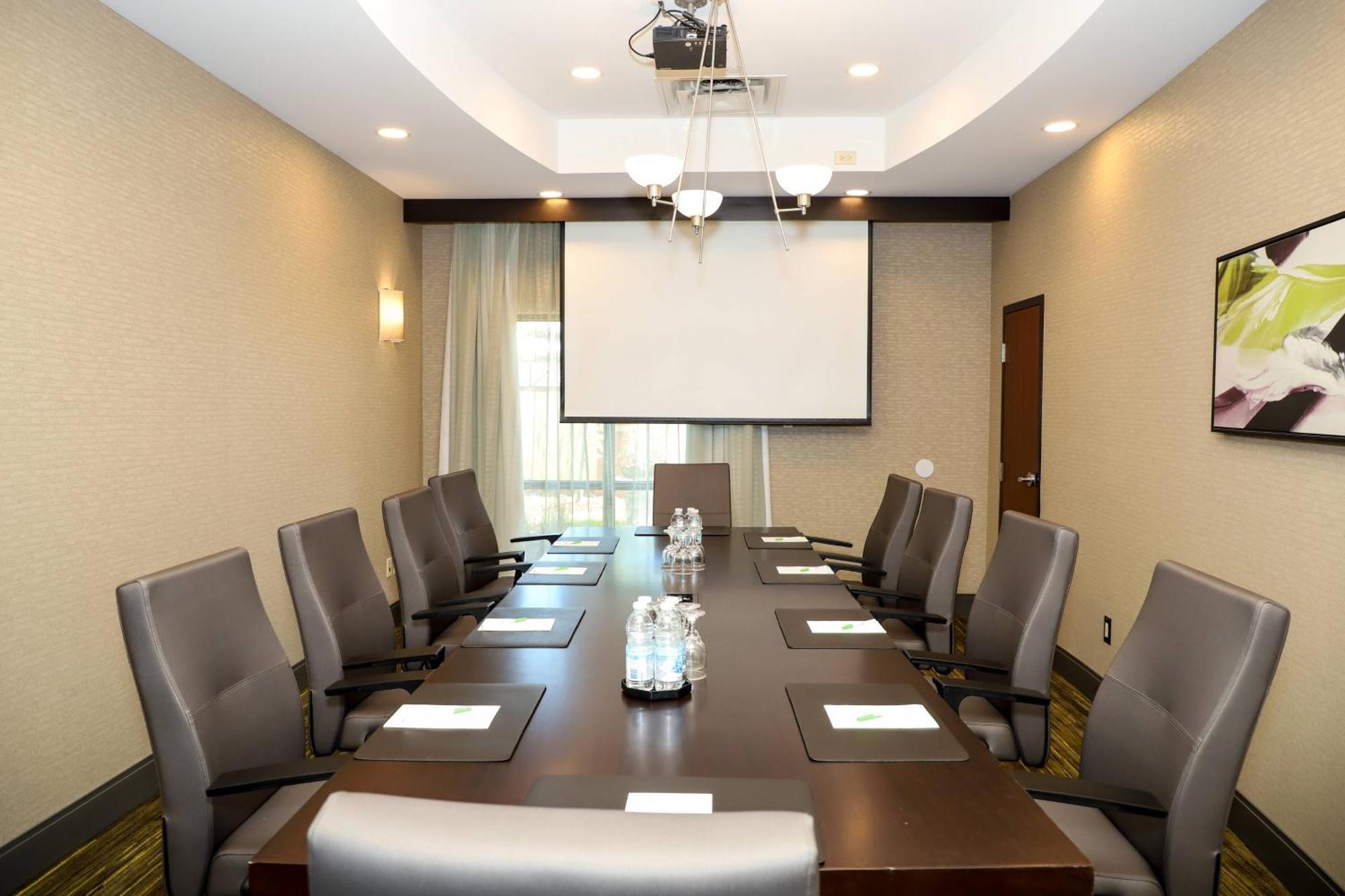 Courtyard By Marriott Toronto Brampton Hotel Екстериор снимка